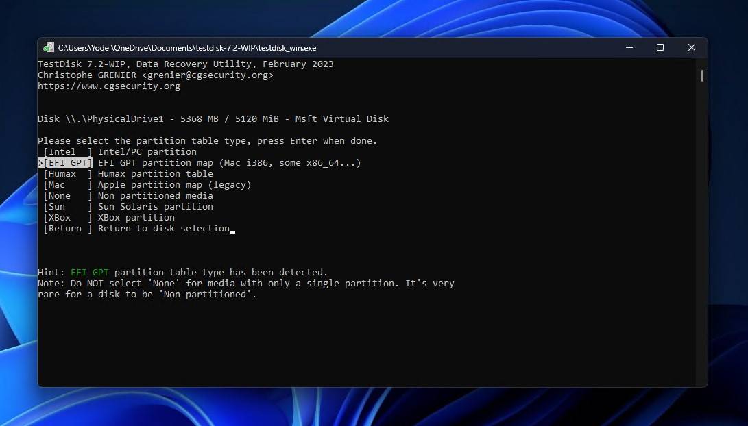 Selecting a partition table type.