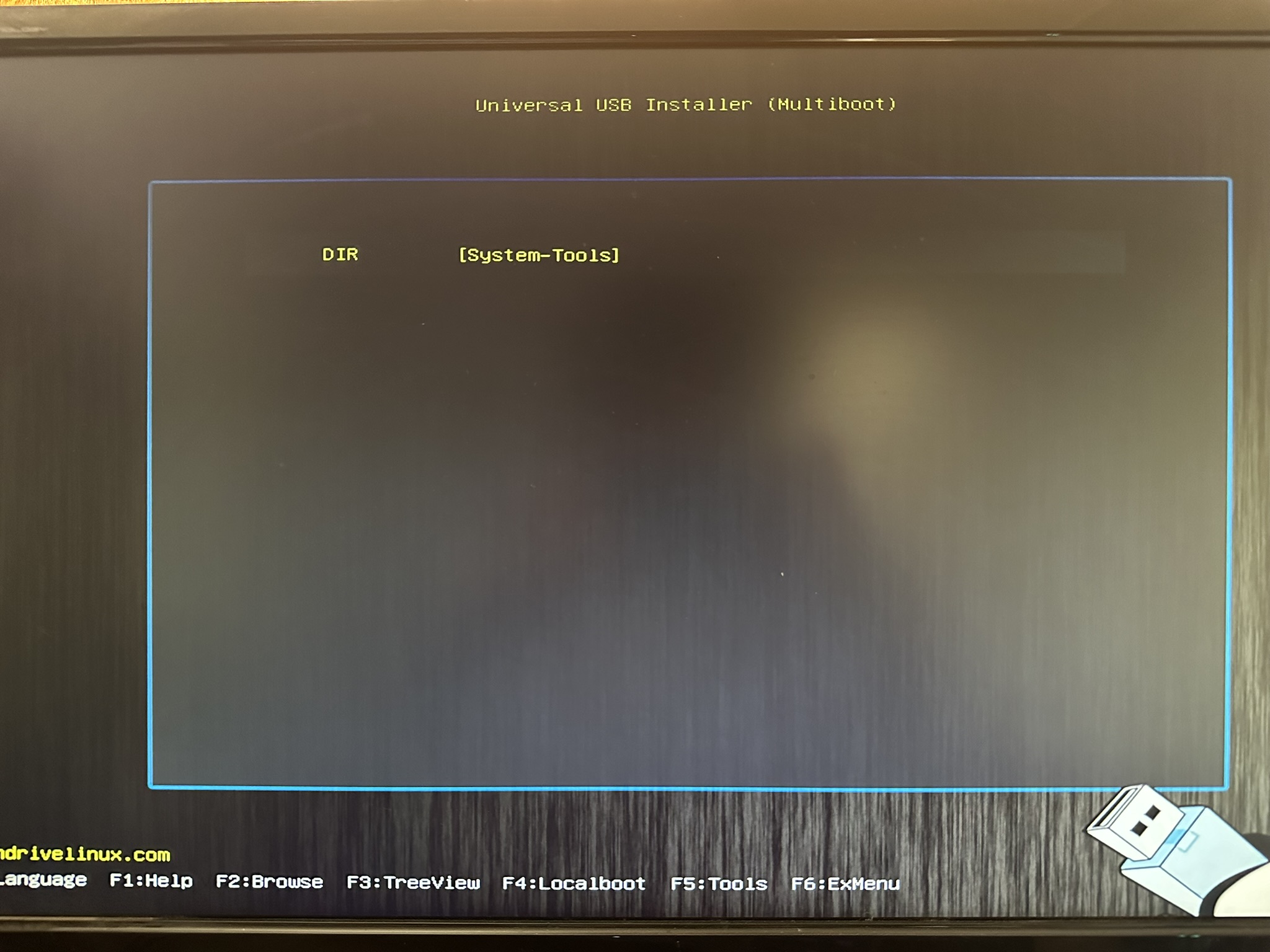 Universal USB Installer (Multiboot) displaying a directory labeled "System-Tools."