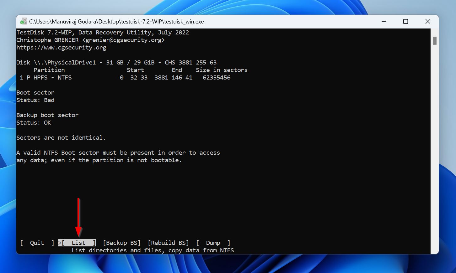 TestDisk window showing a dead SSD partition with a bad boot sector.